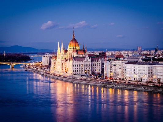 Praga, Budapest Austria
